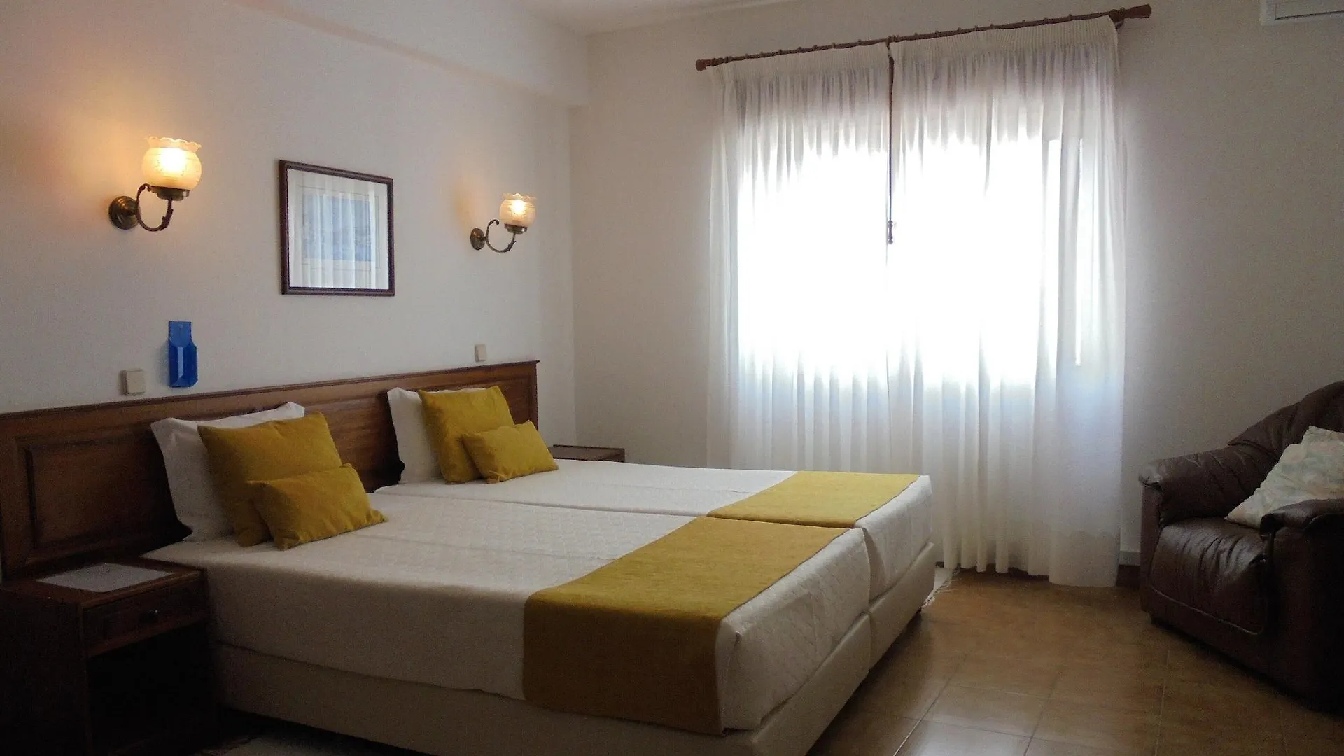 Boutique Hotel Marina S. Roque Lagos 2*,