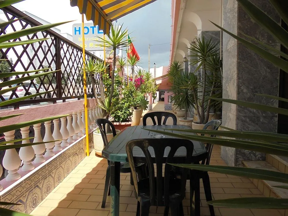 Boutique Hotel Marina S. Roque Lagos 2*,